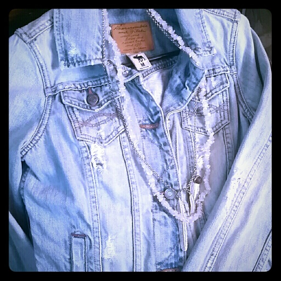 Abercrombie & Fitch Jackets & Blazers - Abercrombie and Fitch distressed jean jacket